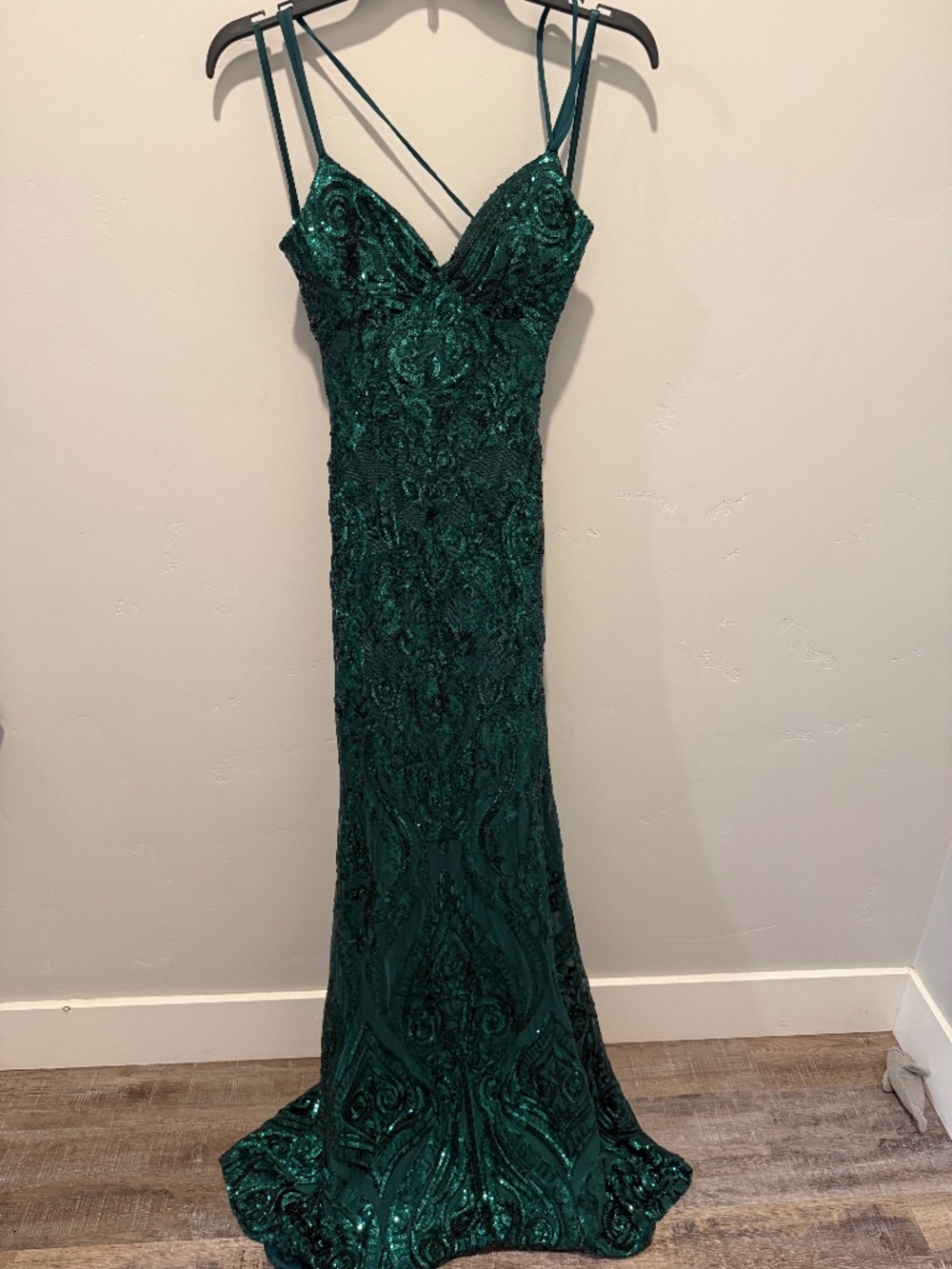B. Darlin Emerald Green Sequin Mermaid Prom Dress Size 3/4 Open Back Formal Gown